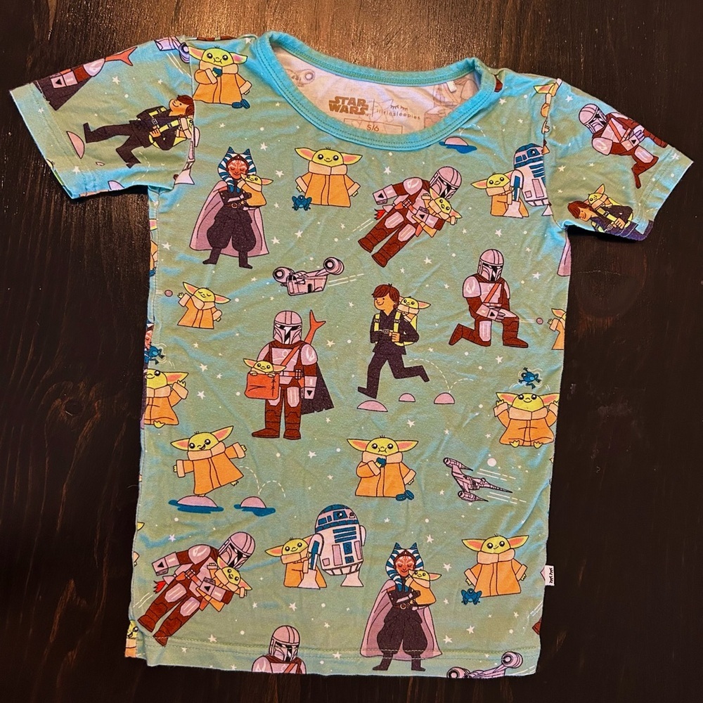 Star Wars Kids' Short Sleeve Pajama Top - Mint with Yellow Grogu Print